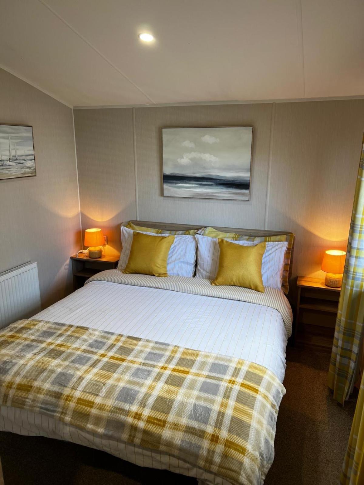 Sandy Bay Caravan Getaway นิวบิกกิน-บาย-เดอะ-ซี ภายนอก รูปภาพ