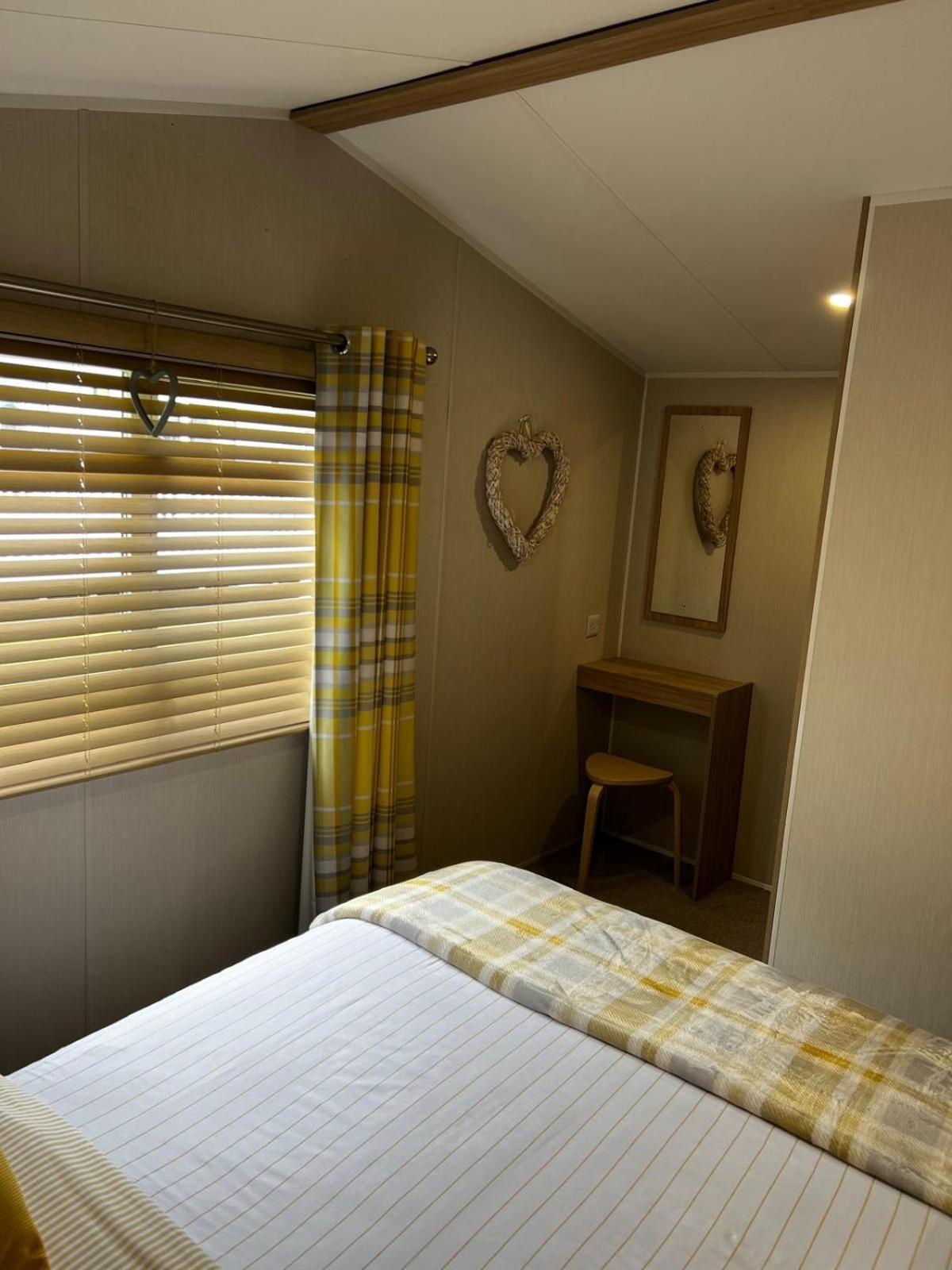 Sandy Bay Caravan Getaway นิวบิกกิน-บาย-เดอะ-ซี ภายนอก รูปภาพ