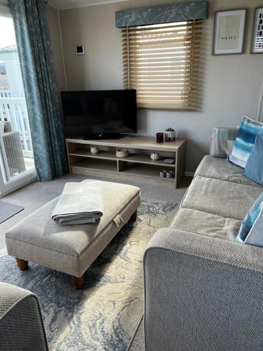 Sandy Bay Caravan Getaway นิวบิกกิน-บาย-เดอะ-ซี ภายนอก รูปภาพ